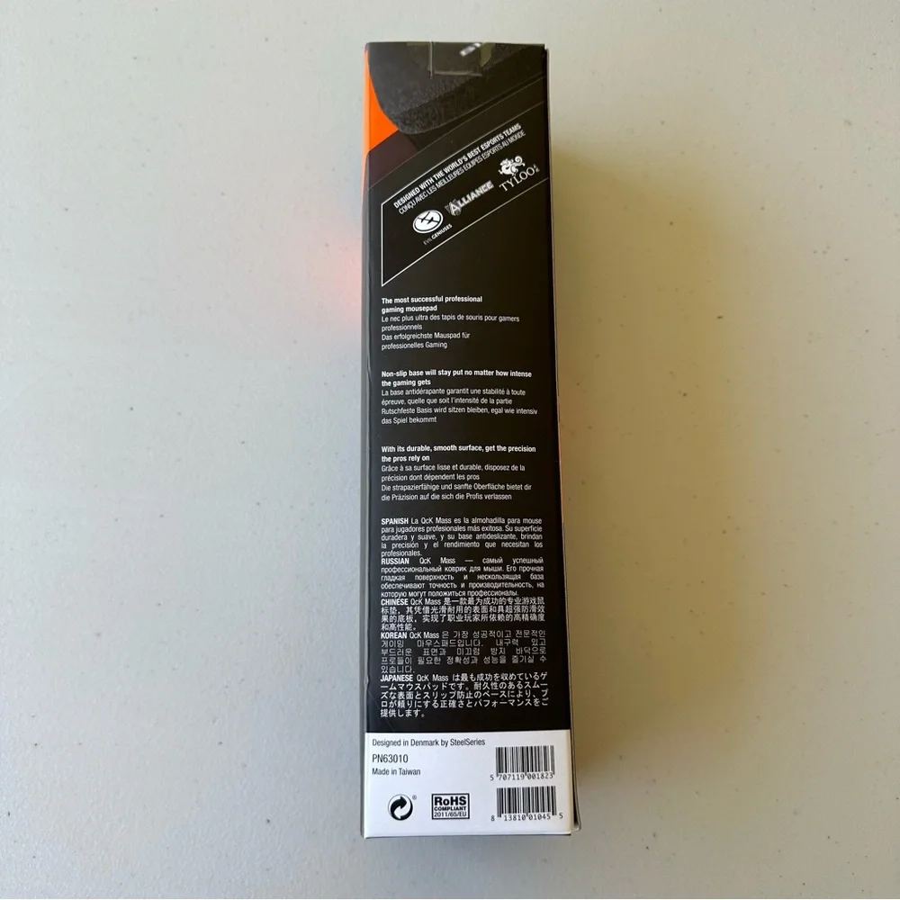 Set Of 2 NEW Steelseries OcK PN63010 Gaming Mousepad 🌸